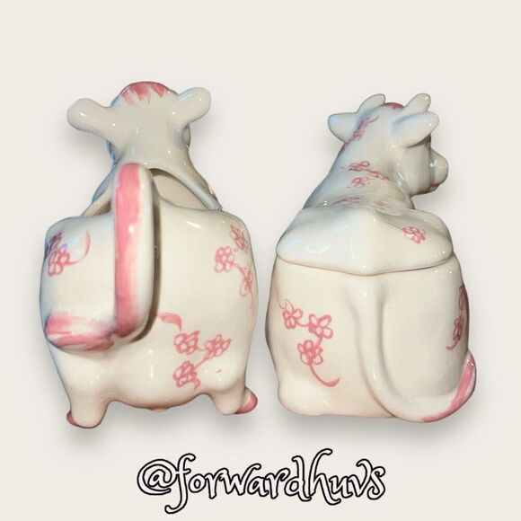 Pink & White Cow Cream & Sugar Set with Lid - Picture 2 of 13